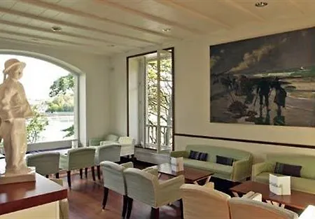Hotel Tri Men 4*